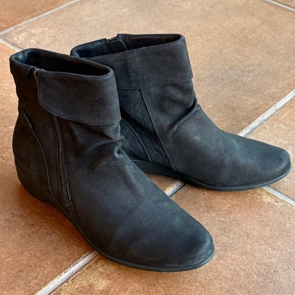 Mephisto Seddy Scrunchy Ankle Boots w Cuffs Matte Black Nubuck Leather size 9.5 - Picture 2 of 16